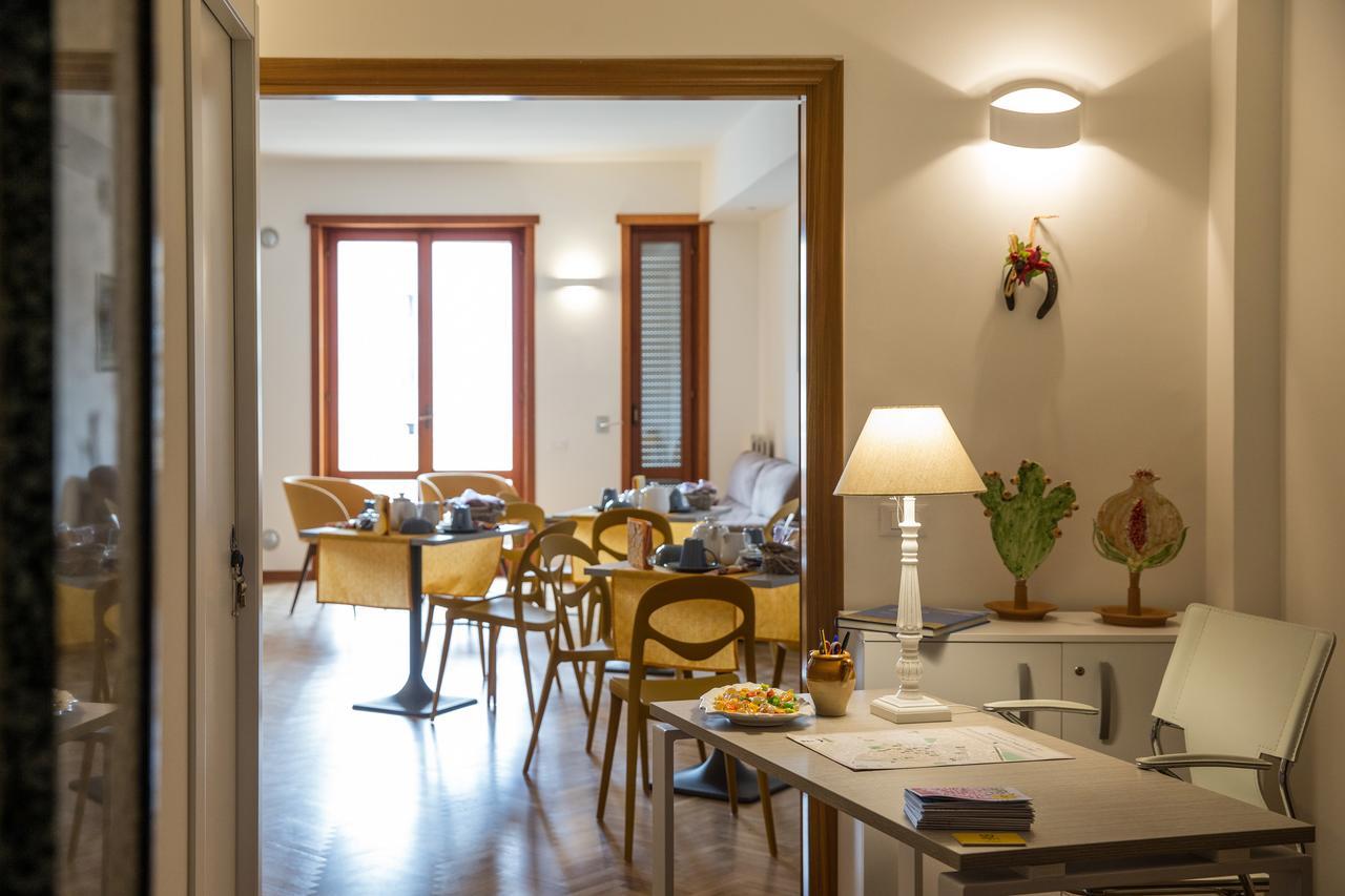 Novantanove B&B Lecce Exterior photo